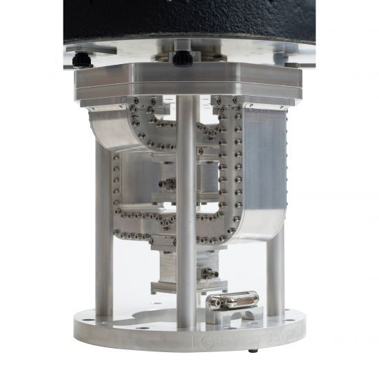 Compact Range Feed Horns
